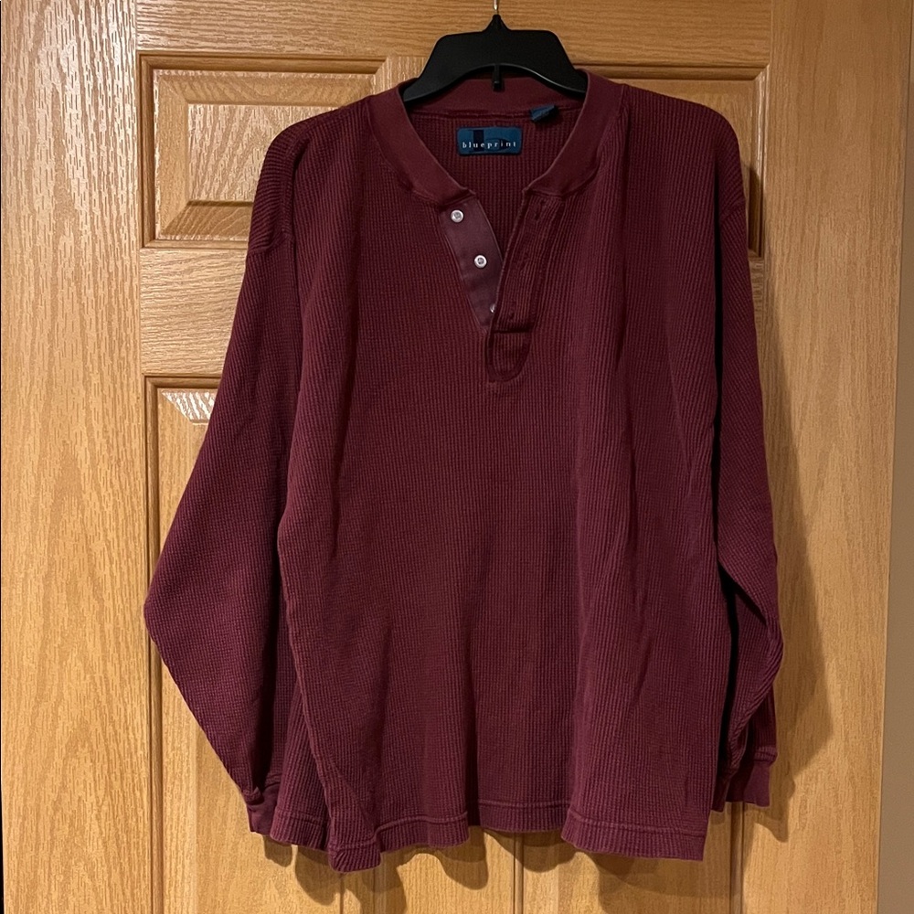 Men’s waffle thermal Henley shirt size large- Blueprint brand